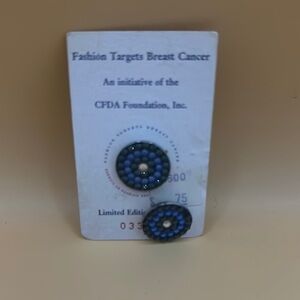 Fashion Targets Breast Cancer Set of 2 Lapel Pins - Pre-Owned